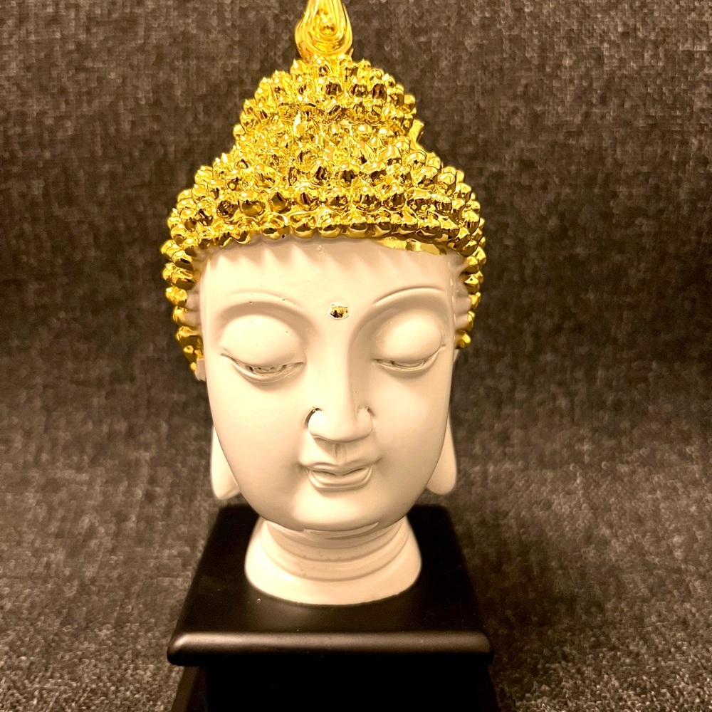Buddha Head Statue